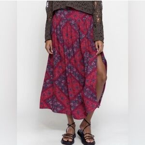 Natural Life Addie Midi Skirt In Wine